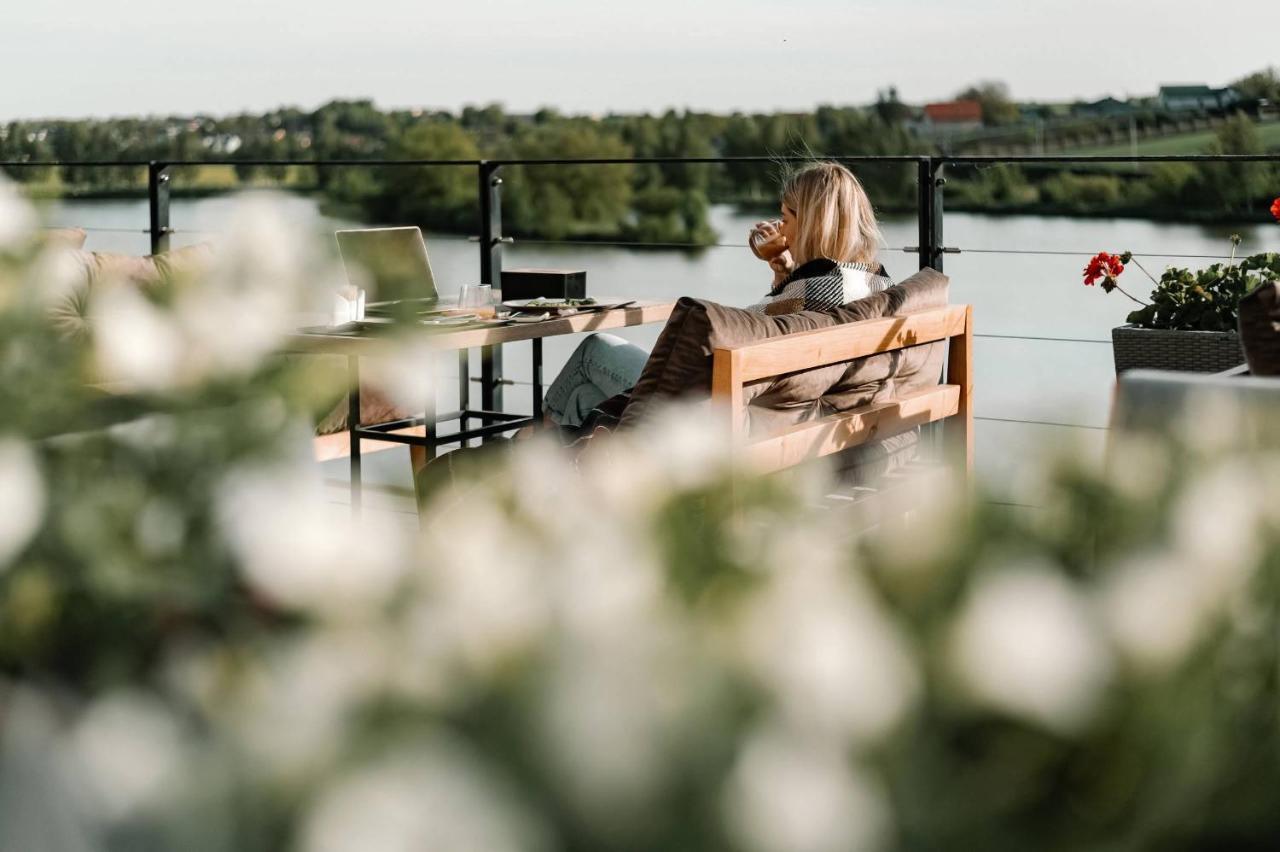 Park Hotel Switzerland Obariv Kültér fotó