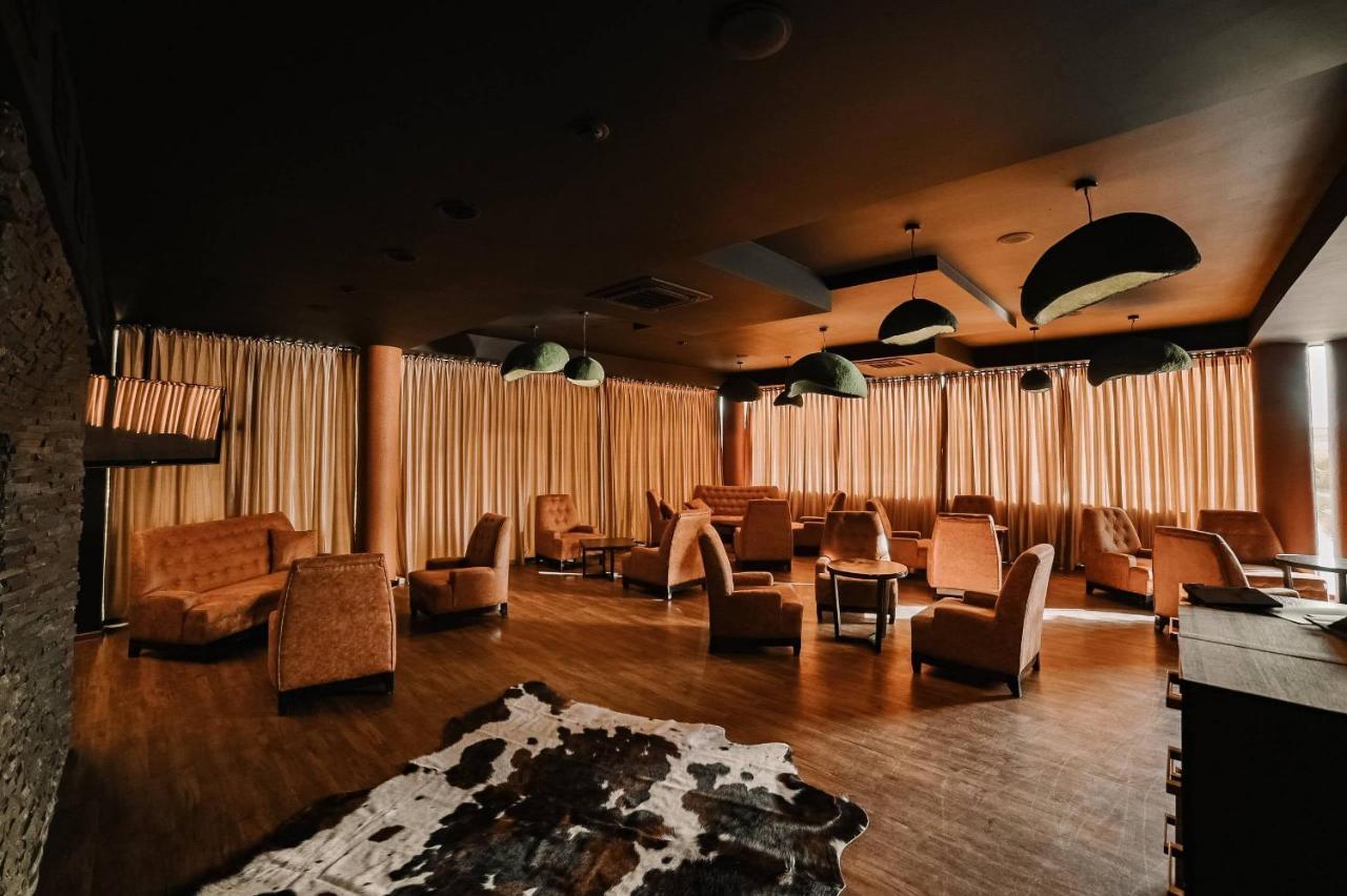 Park Hotel Switzerland Obariv Kültér fotó