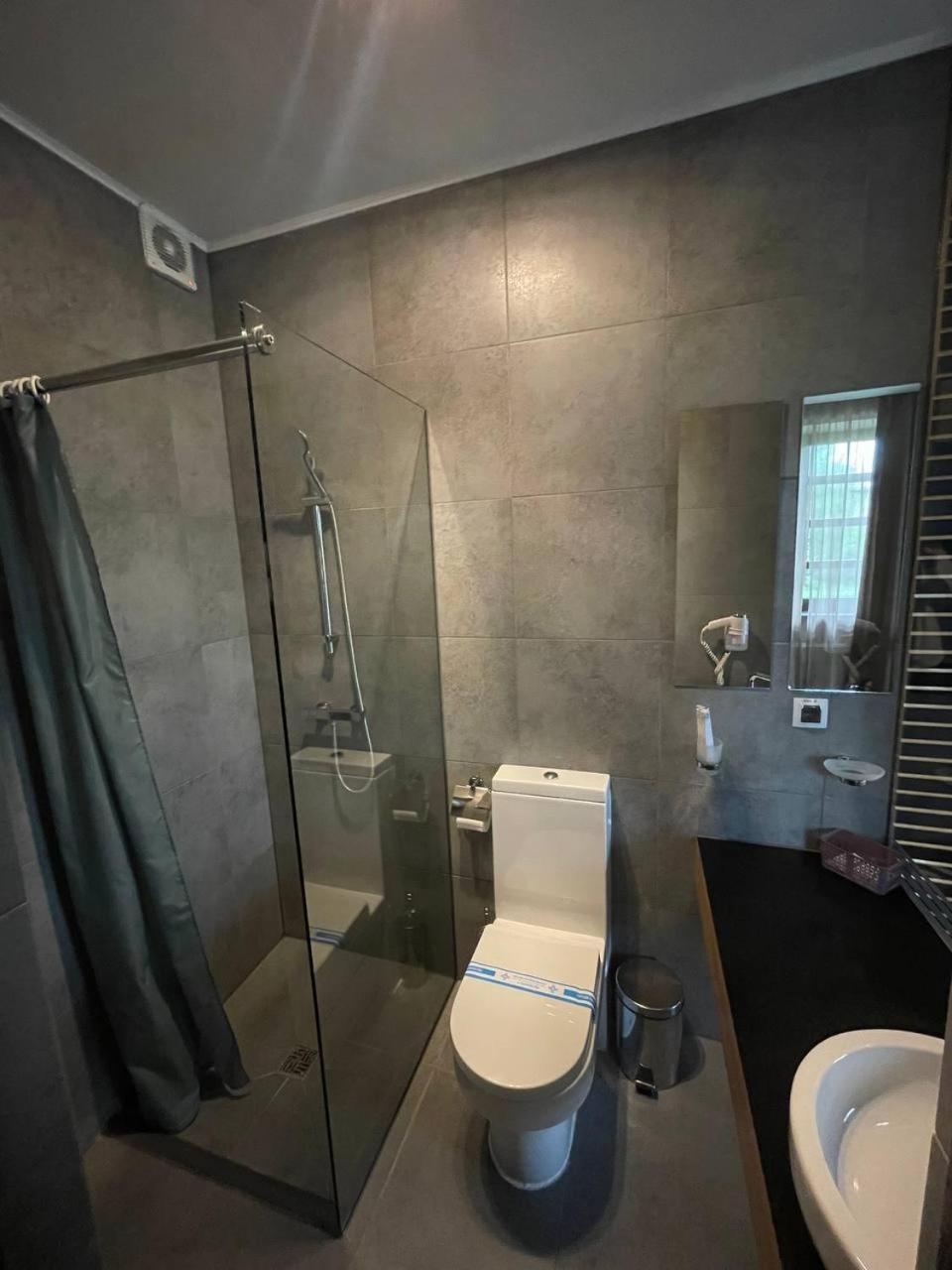 Park Hotel Switzerland Obariv Kültér fotó